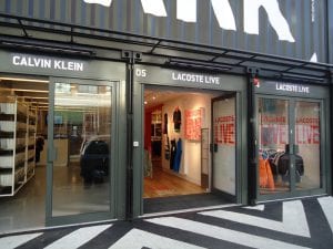 commercial-aluminium-shop-doors-boxpark-shoreditch